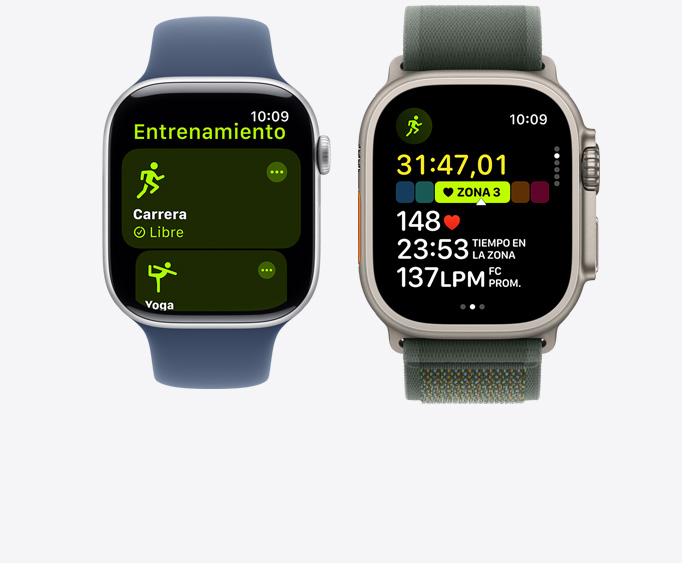 Parte frontal de un Apple Watch Series 10 y un Apple Watch Ultra 2, uno muestra un entrenamiento de Yoga y el otro una Carrera al Aire Libre con distintas métricas.