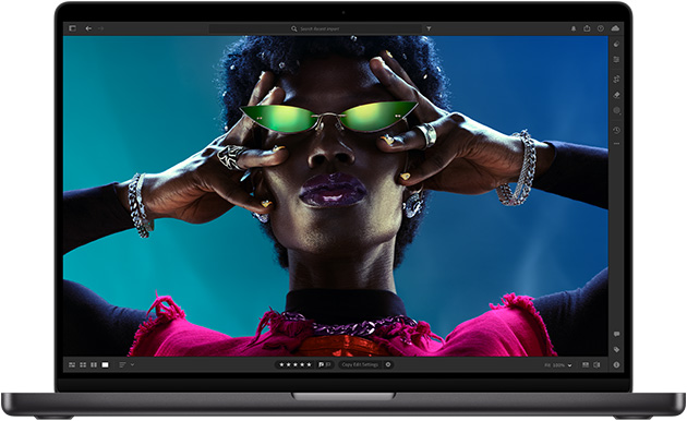 MacBook Pro 16 inci, yang memperlihatkan layar Liquid Retina XDR